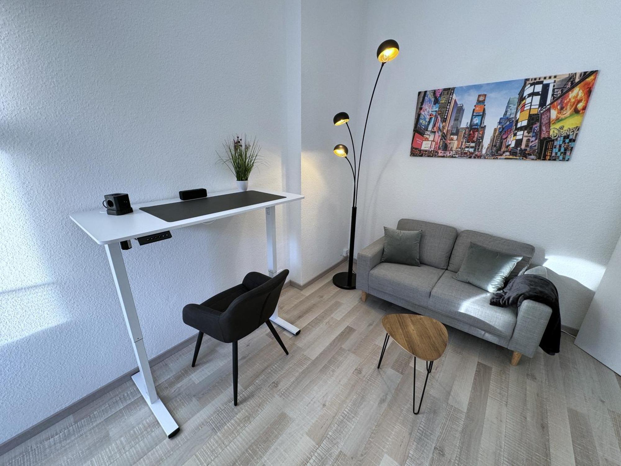 Modernes Apartment In Top Lage Komfortabel Eingerichtet Mit Arbeitsplatz Und Kueche - Geibelsuite Hanôver Exterior foto