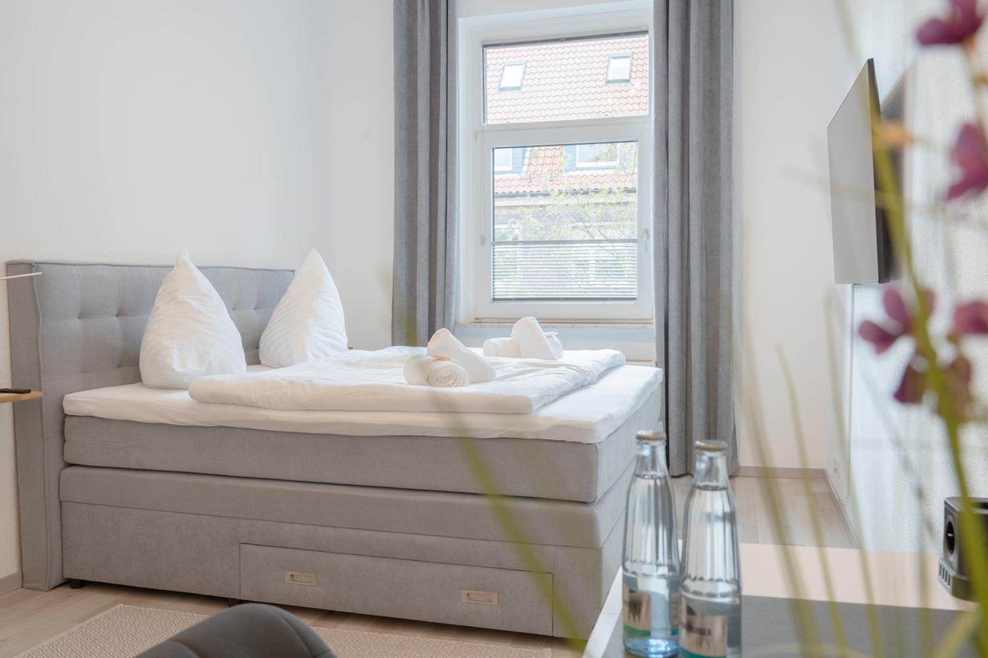 Modernes Apartment In Top Lage Komfortabel Eingerichtet Mit Arbeitsplatz Und Kueche - Geibelsuite Hanôver Exterior foto