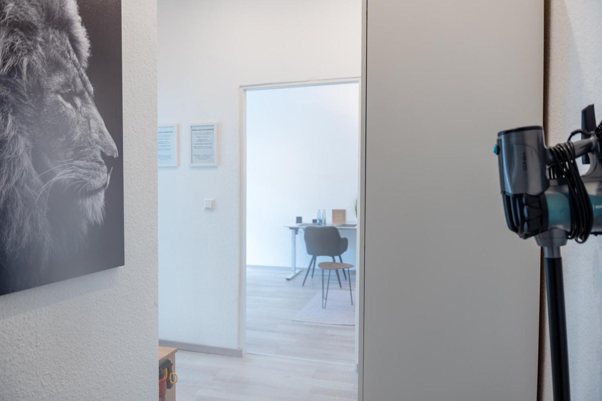 Modernes Apartment In Top Lage Komfortabel Eingerichtet Mit Arbeitsplatz Und Kueche - Geibelsuite Hanôver Exterior foto